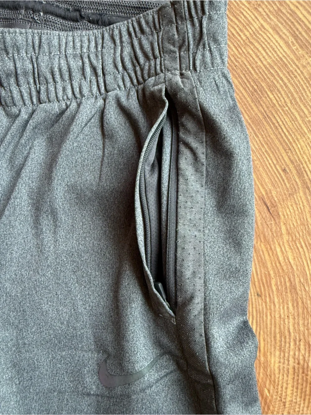 Nike Dri-FIT Tapered Sweatpants Joggers Charcoal Heather/Dark Smoke Grey - Sz S